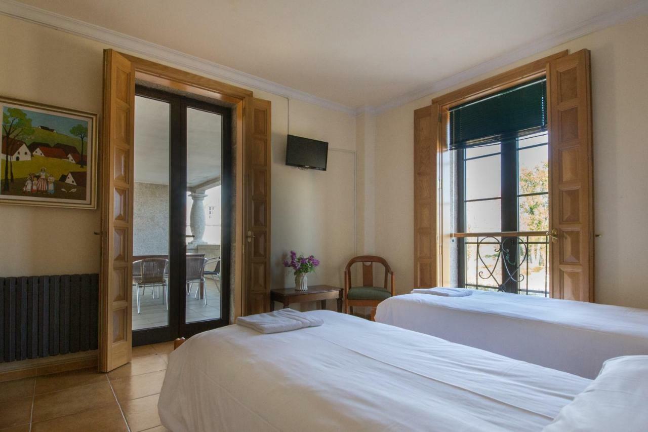 Albergue Villa San Clemente Tui Bagian luar foto