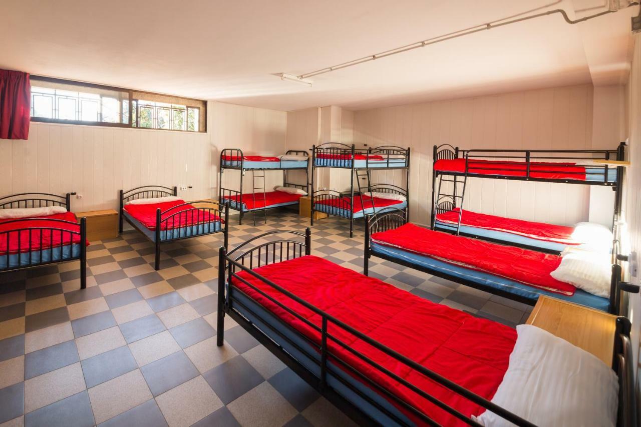 Albergue Villa San Clemente Tui Bagian luar foto